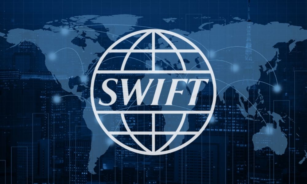 Mục tiêu của SWIFT là tạo ra một mạng lưới liên lạc tài chính toàn cầu an toàn, hiệu quả và tiêu chuẩn hóa