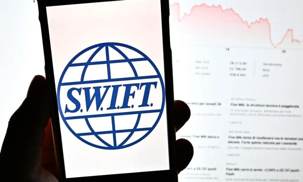 SWIFT đóng vai trò vô cùng quan trọng trong hệ thống tài chính toàn cầu